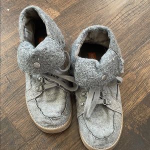 Rocket dogs size 7.5